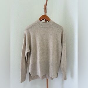 Apricot NWT Sparkling Gold Beige Relaxed Fit Sweater Women’s Size Small